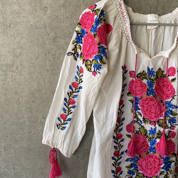 Boho Embroidered Top - Picture 4 of 8